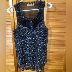 *3/$15* Vera Wang sheer floral top